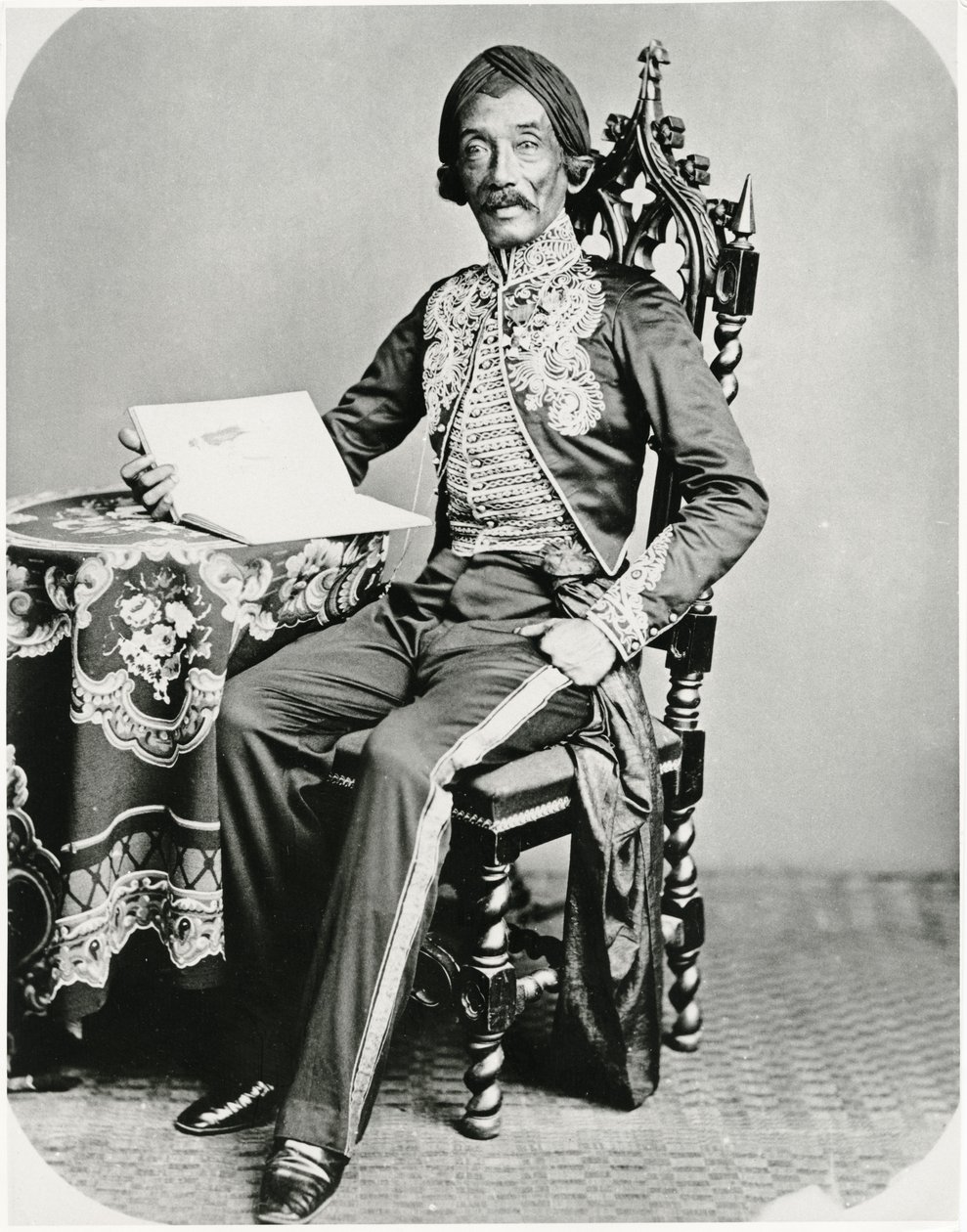Raden Saleh portréja, 1872 alkotó: European Photographer