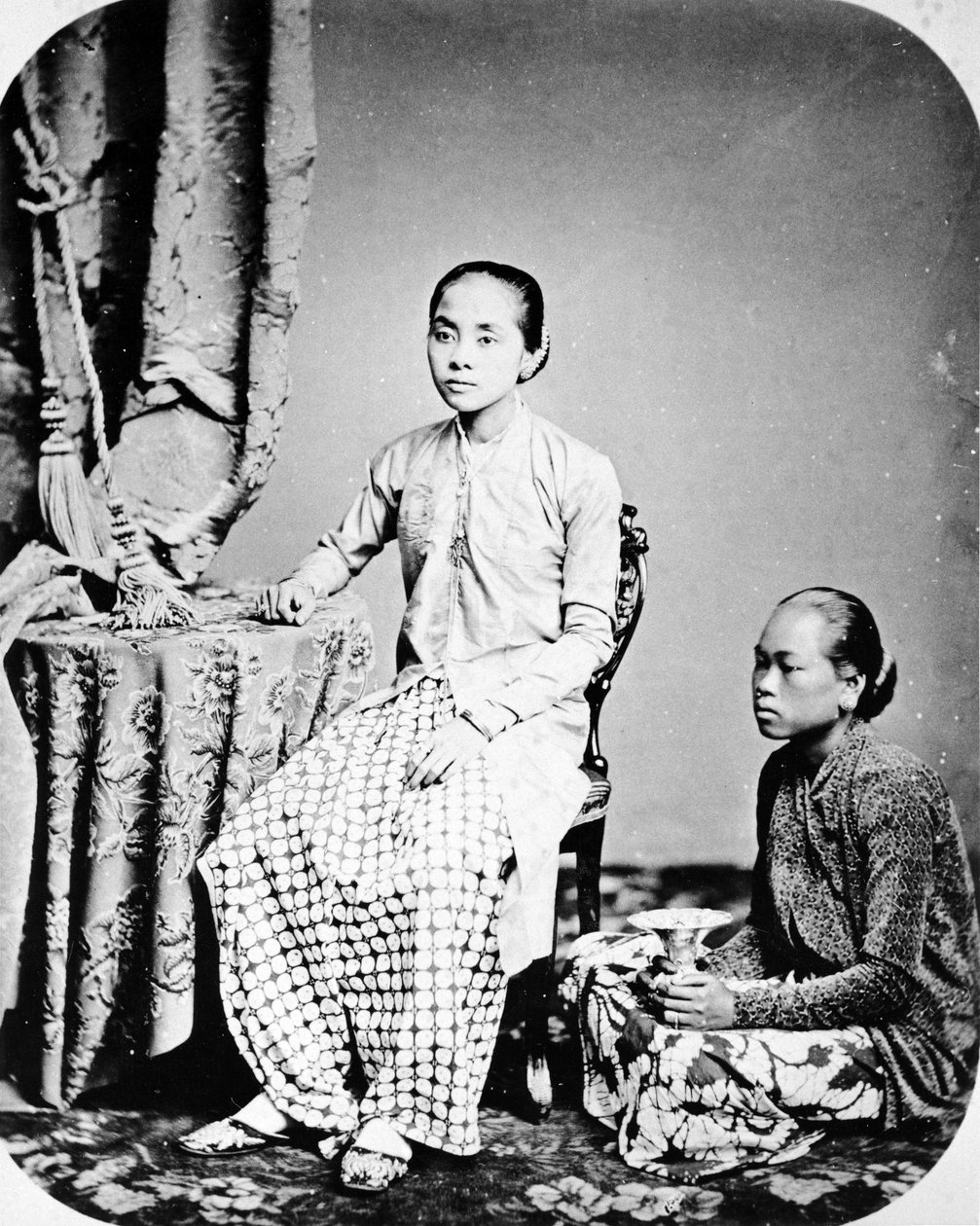 Rhaden Salehs felesége, Java, 1872 körül alkotó: European Photographer