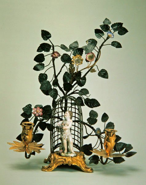 Ámor a kertben (porcelán és fémmegmunkálás) alkotó: European School