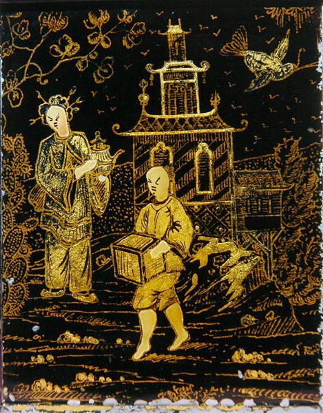 Tea Caddy kínai módra, hordárt és teáskannát cipelő hölgyet ábrázol (fém) alkotó: European School