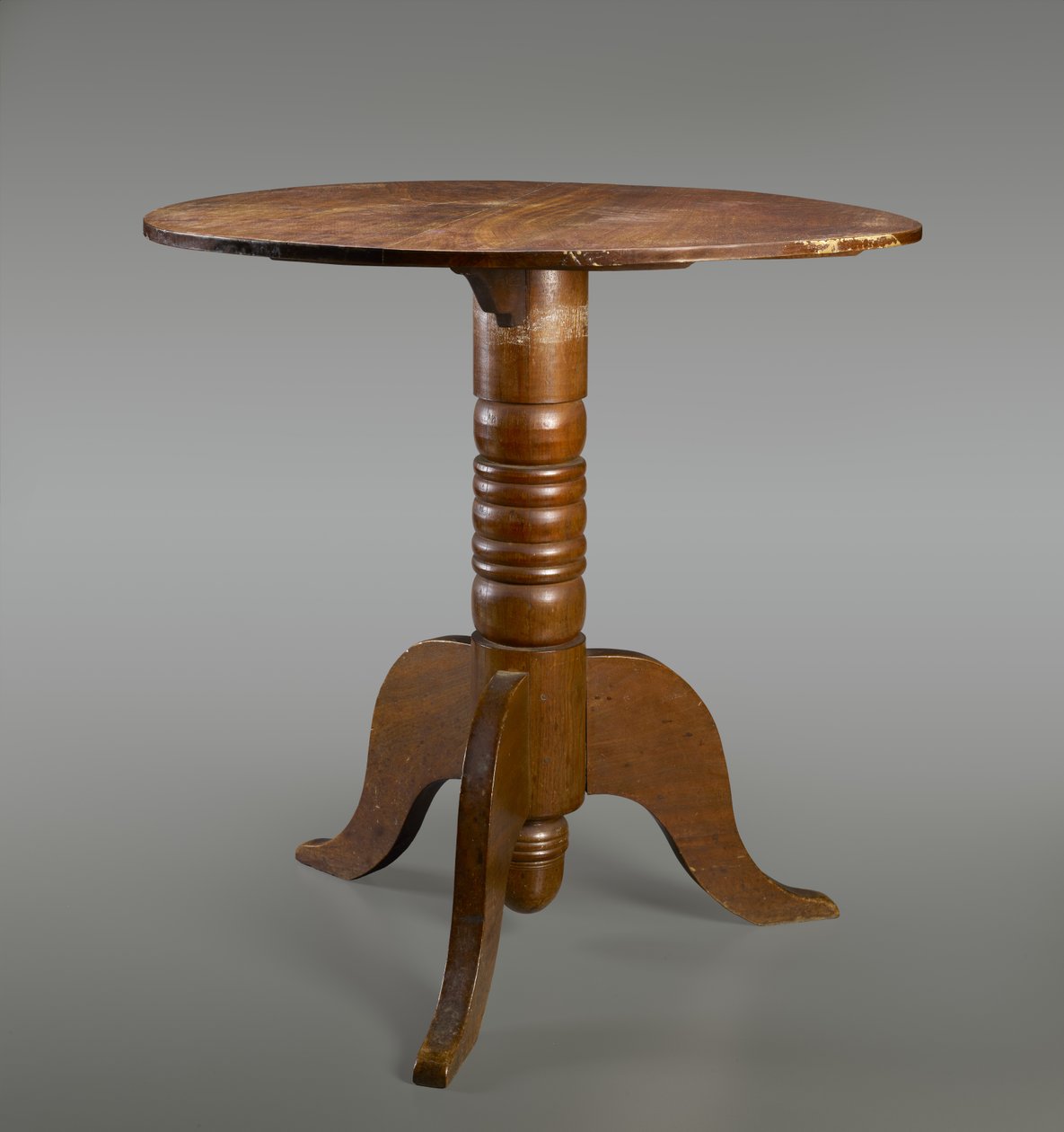 Középső táblázat, c. 1870-1890 (fenyő) alkotó: F. Marellea