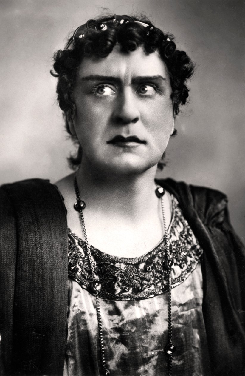 Herbert Beerbohm Tree 1853-1917, angol színész, 1906. alkotó: F. W. Burford