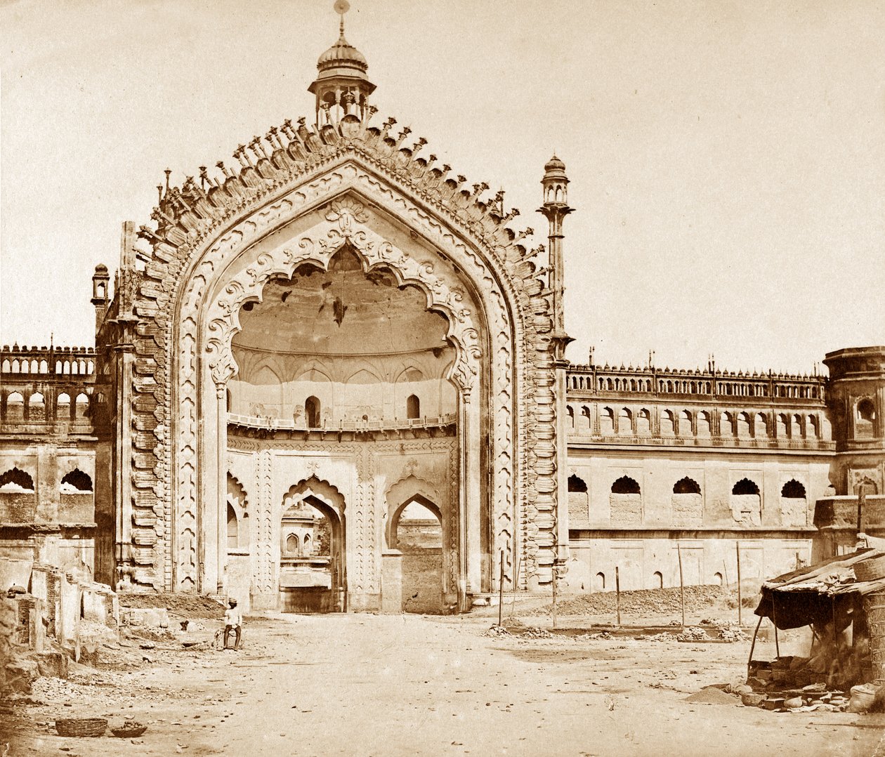 Konstantinápoly kapuja, Lucknow alkotó: Felice Beato