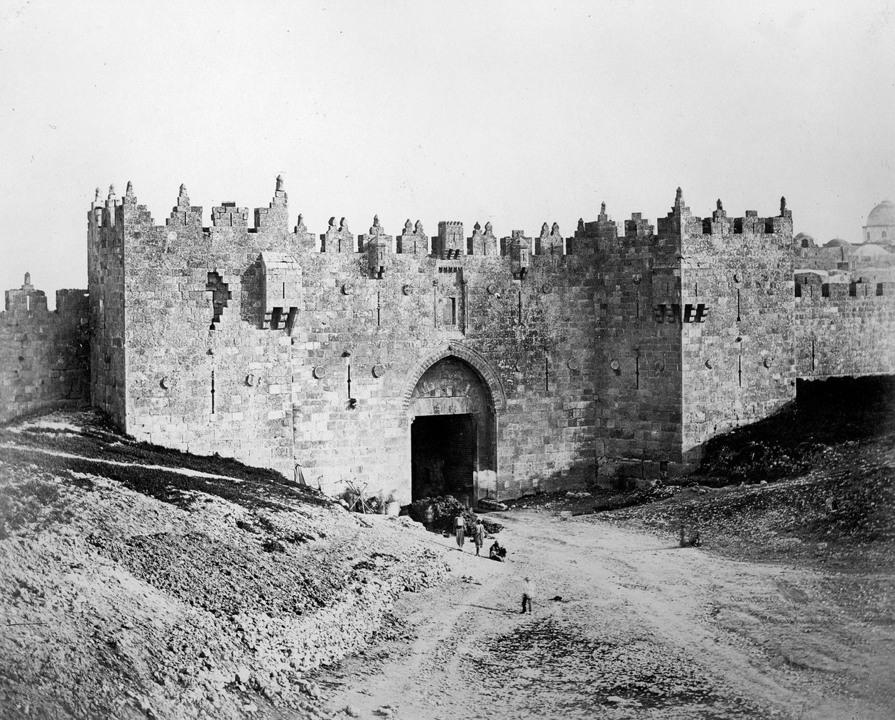 Damaszkusz kapuja, Jeruzsálem, 1857 alkotó: Felice Beato