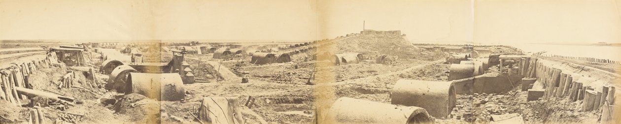 A North Fort Taku belseje 1860. augusztus 21-i elfoglalása után alkotó: Felice Beato