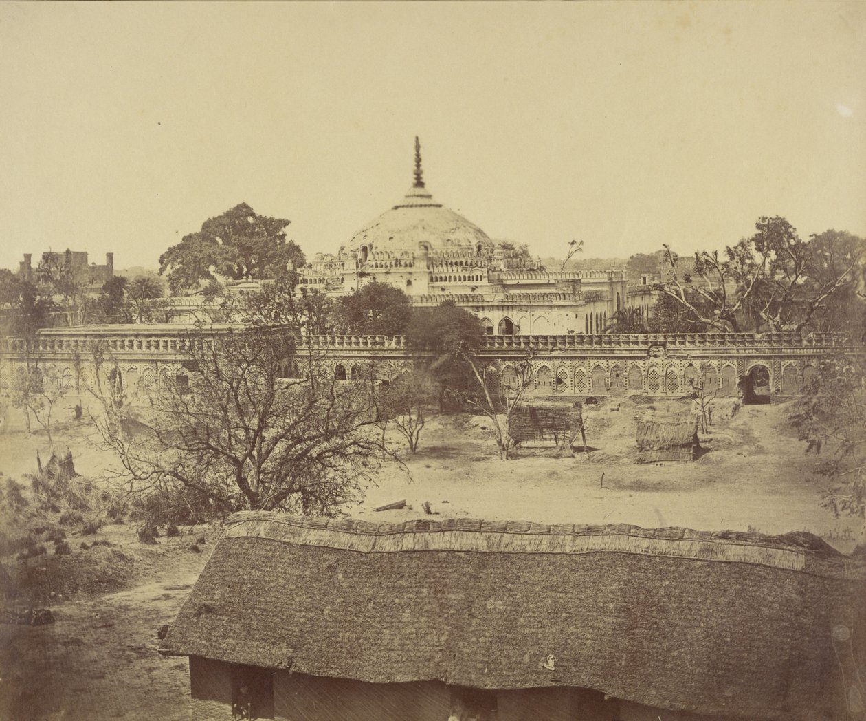 [Shah Najaf, Lucknow] alkotó: Felice Beato