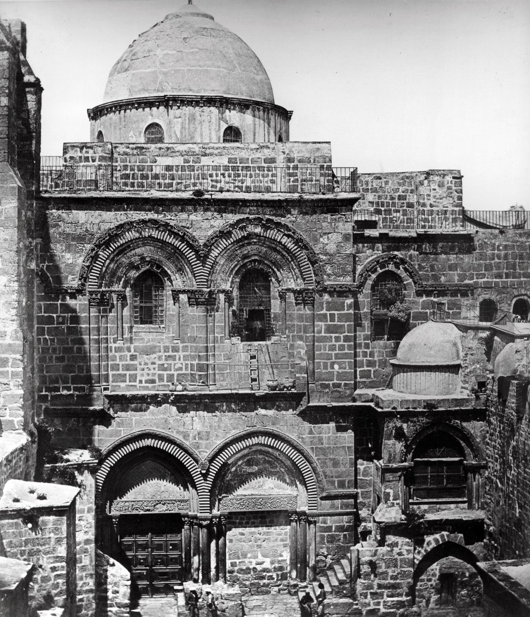 A Szent Sír-templom, 1857 alkotó: Felice Beato