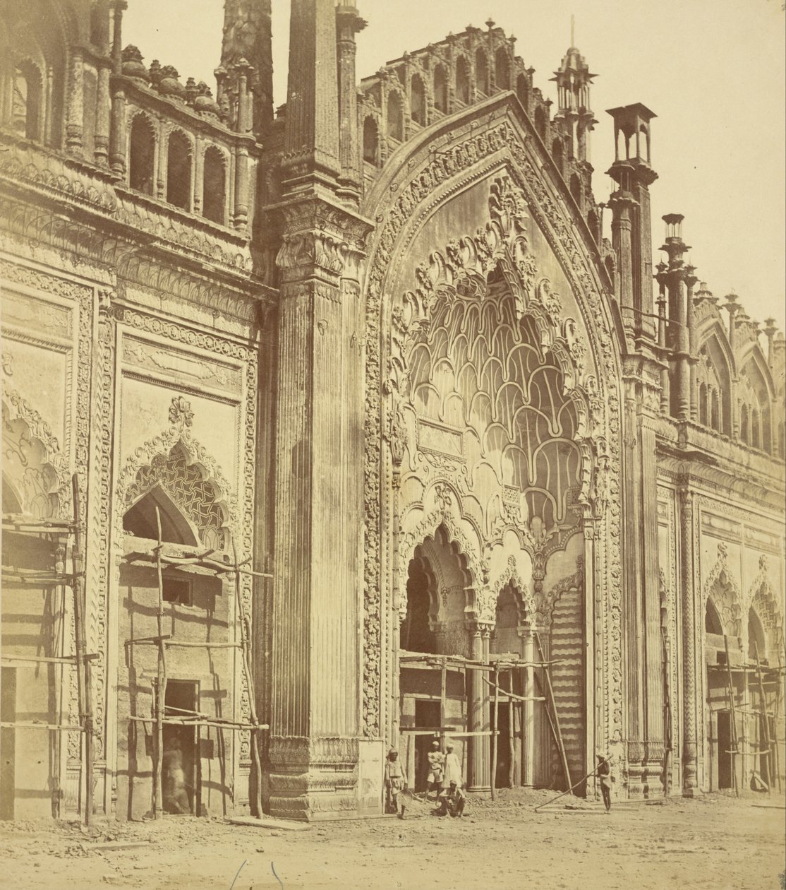 A Summa Musjid kapu, Lucknow alkotó: Felice Beato