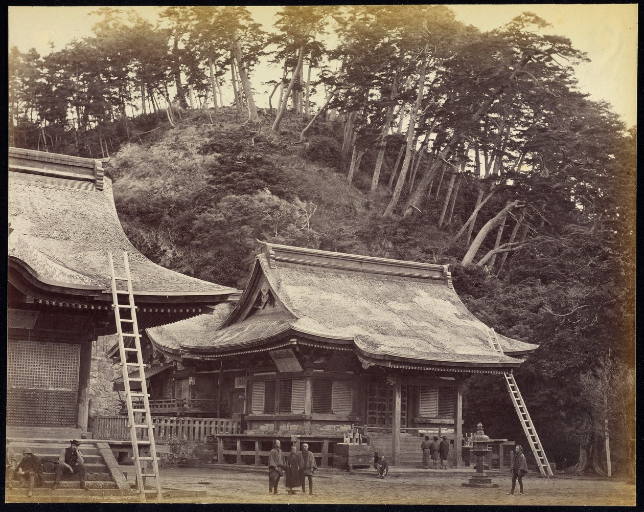 Hatchiman-szentély, Kamakura alkotó: Felice Beato