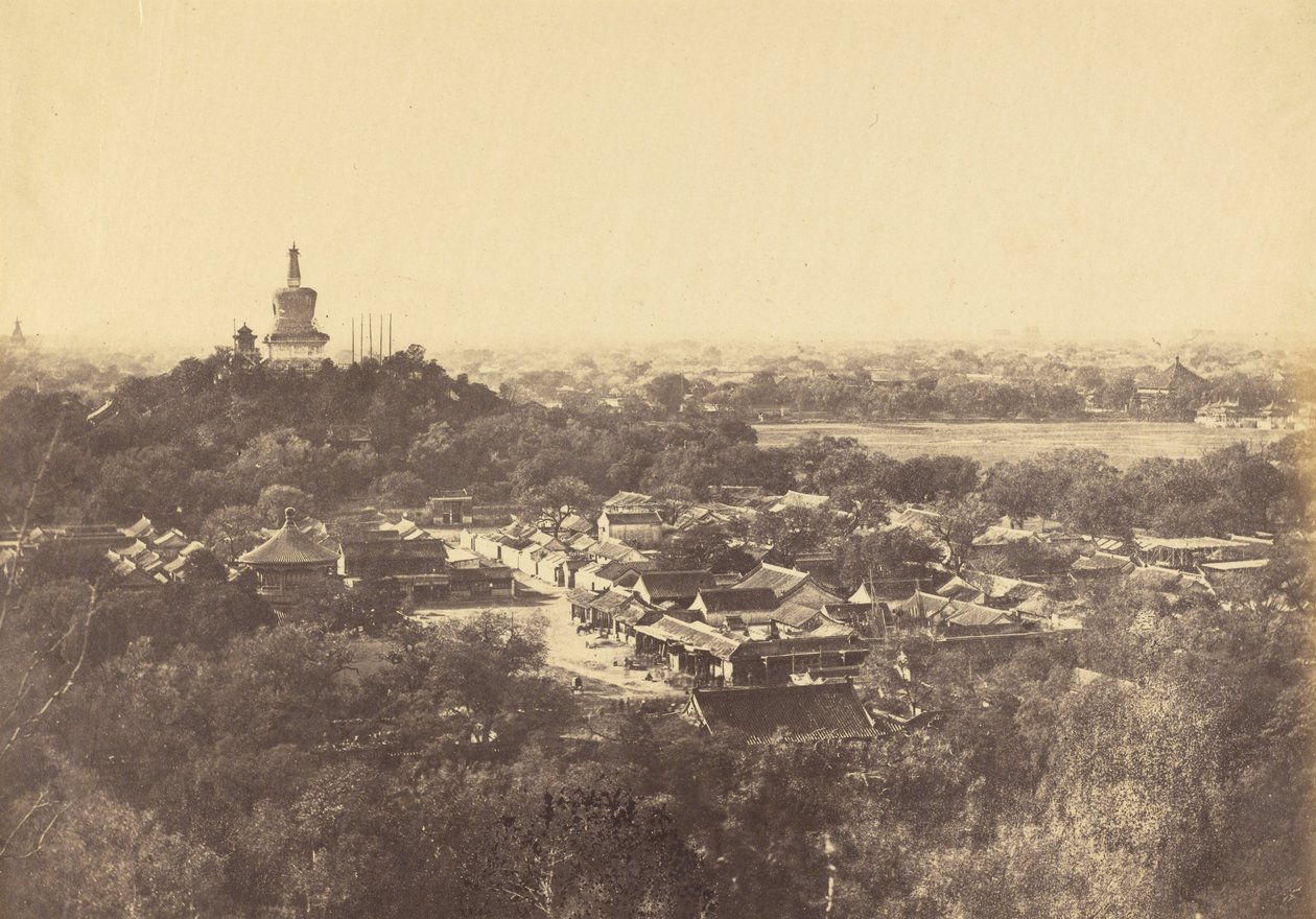 Kilátás a kertekre és a buddhista templomra, Pekin, 1860. október alkotó: Felice Beato