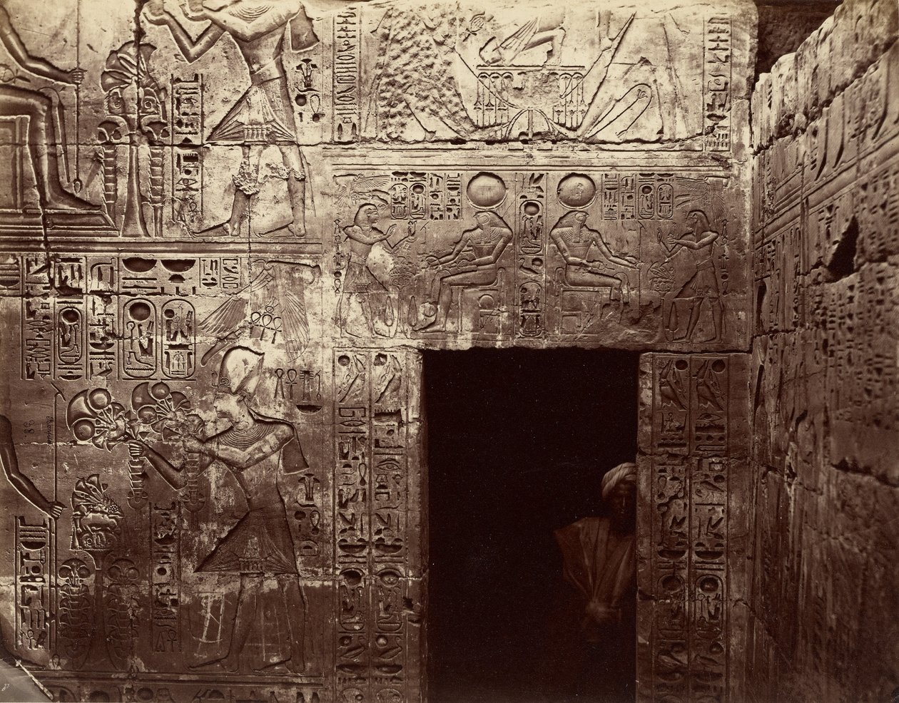 Domborművek az Amon-templomban, Karnak alkotó: Félix Bonfils