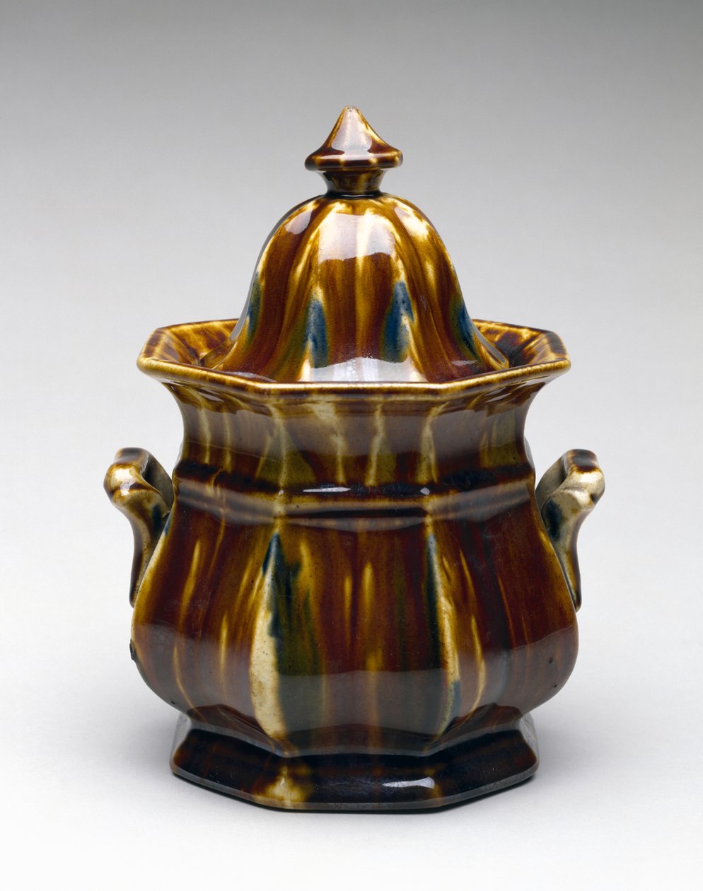 Cukortartó alkotó: Fenton and Co. Lyman