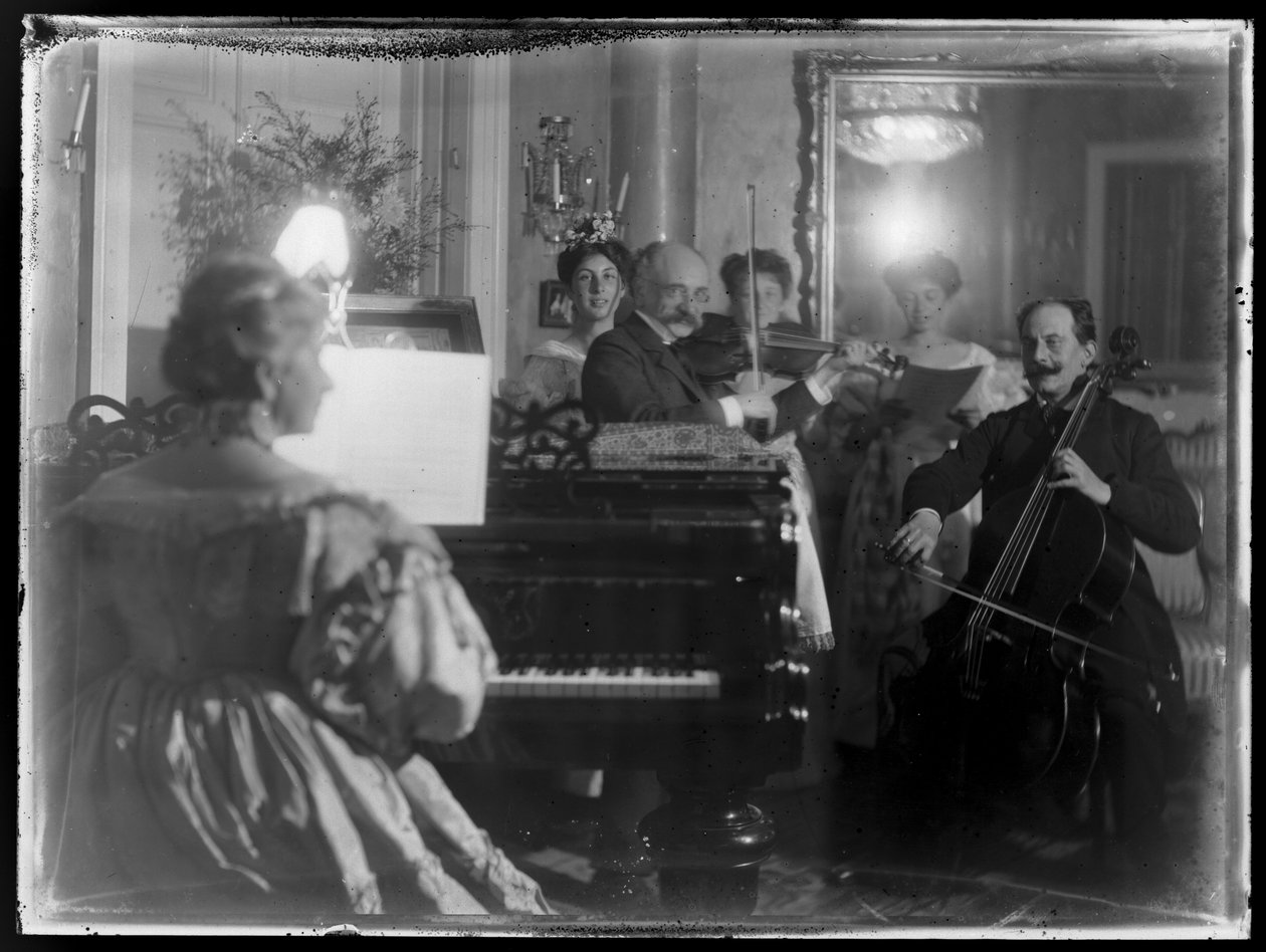 Szalonzene alkotó: Ferdinand Schmutzer