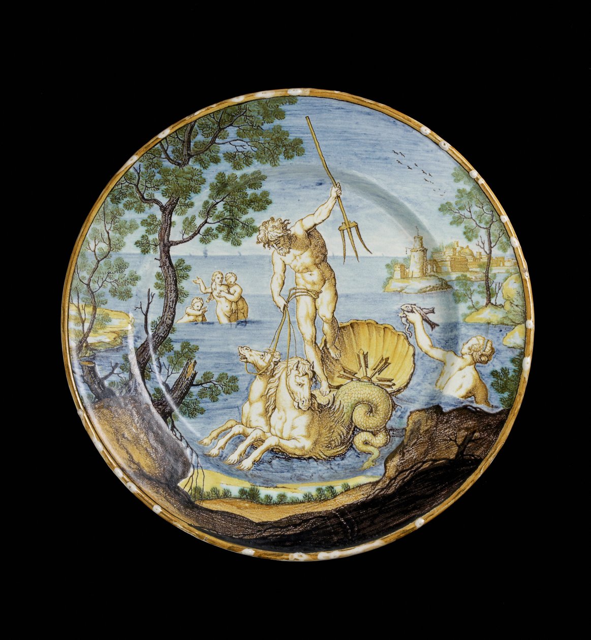 Tányér Neptunusszal a szekerén, 1730 körül - 1750 ónmázas agyag, maiolika alkotó: Ferdinando Maria Campani