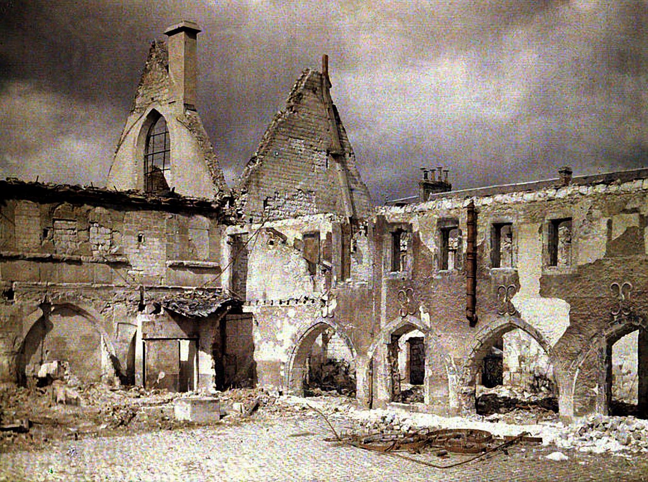 A Cordeliers kolostor kerengője, Reims, Marne, Franciaország, 1917 (autokróm) alkotó: Fernand Cuville