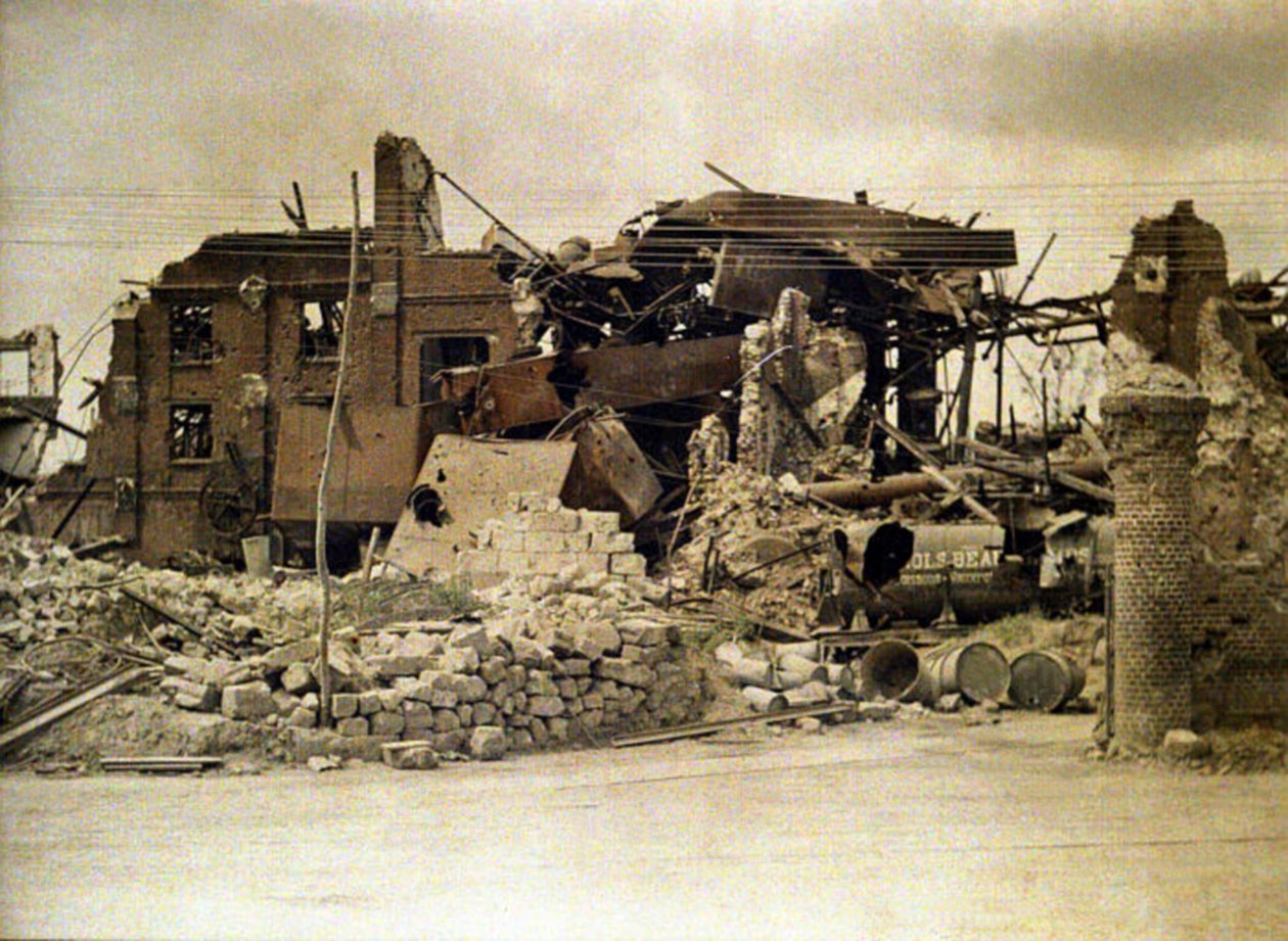 A szeszfőzde romjai, Cuffies, Aisne, Franciaország, 1917 (autokróm) alkotó: Fernand Cuville