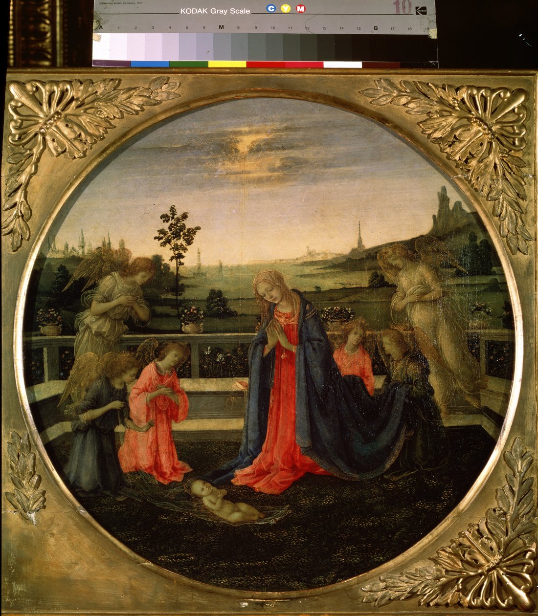 A gyermek Krisztus imádata. Jézus Krisztus gyermeke, akit Szűz Mária és az angyalok imádtak. Filippino Lippi (1457-1504) festménye, 1480 körül. Tempera rézre. Firenzei művészet, reneszánsz időszak. Ermitázs Múzeum, Szent Pet alkotó: Filippino Lippi