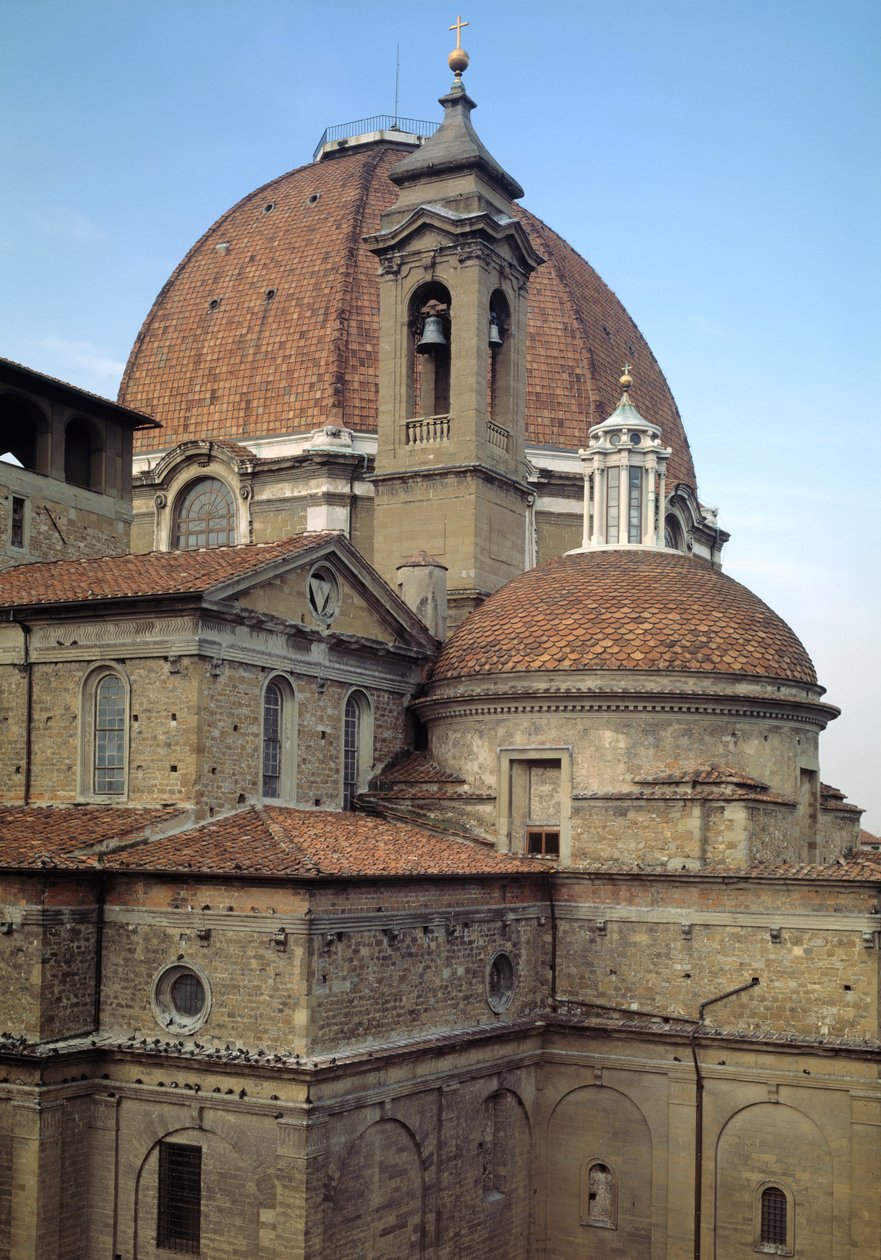 A San Lorenzo templom külső képe, részben Filippo Brunelleschi (1377-1446) 15-16. század (Szent Lőrinc-templom) Firenze, Olaszország alkotó: Filippo Brunelleschi