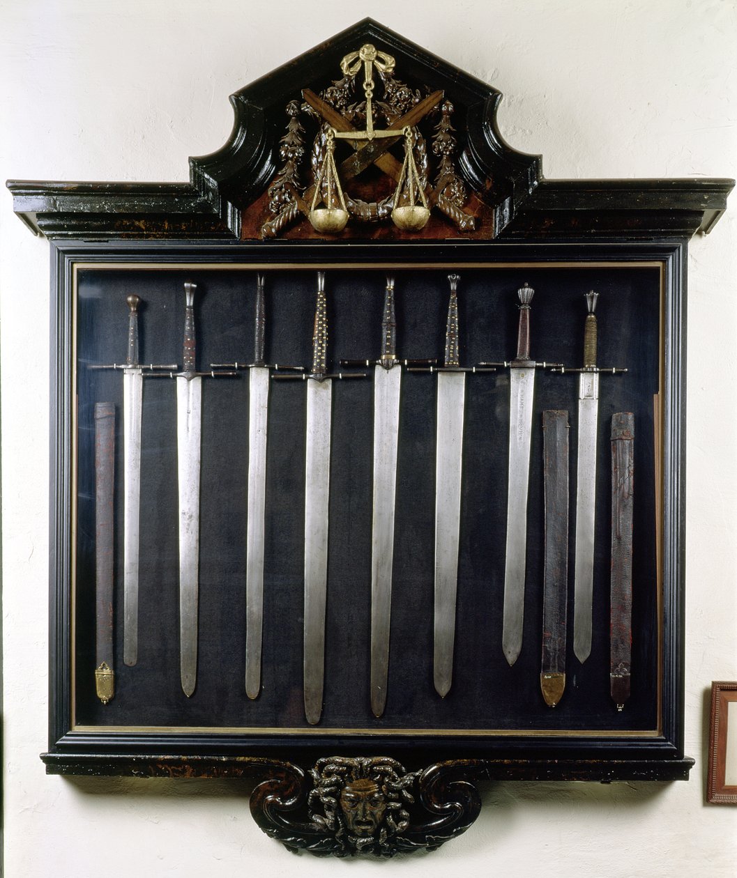 Az igazságosság kardjai alkotó: Flemish School