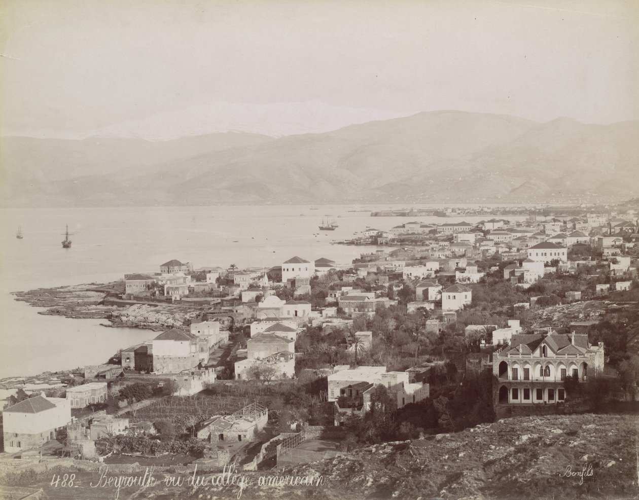 Bejrút. Az American College-ból nézve kb. 1870. alkotó: Félix Bonfils