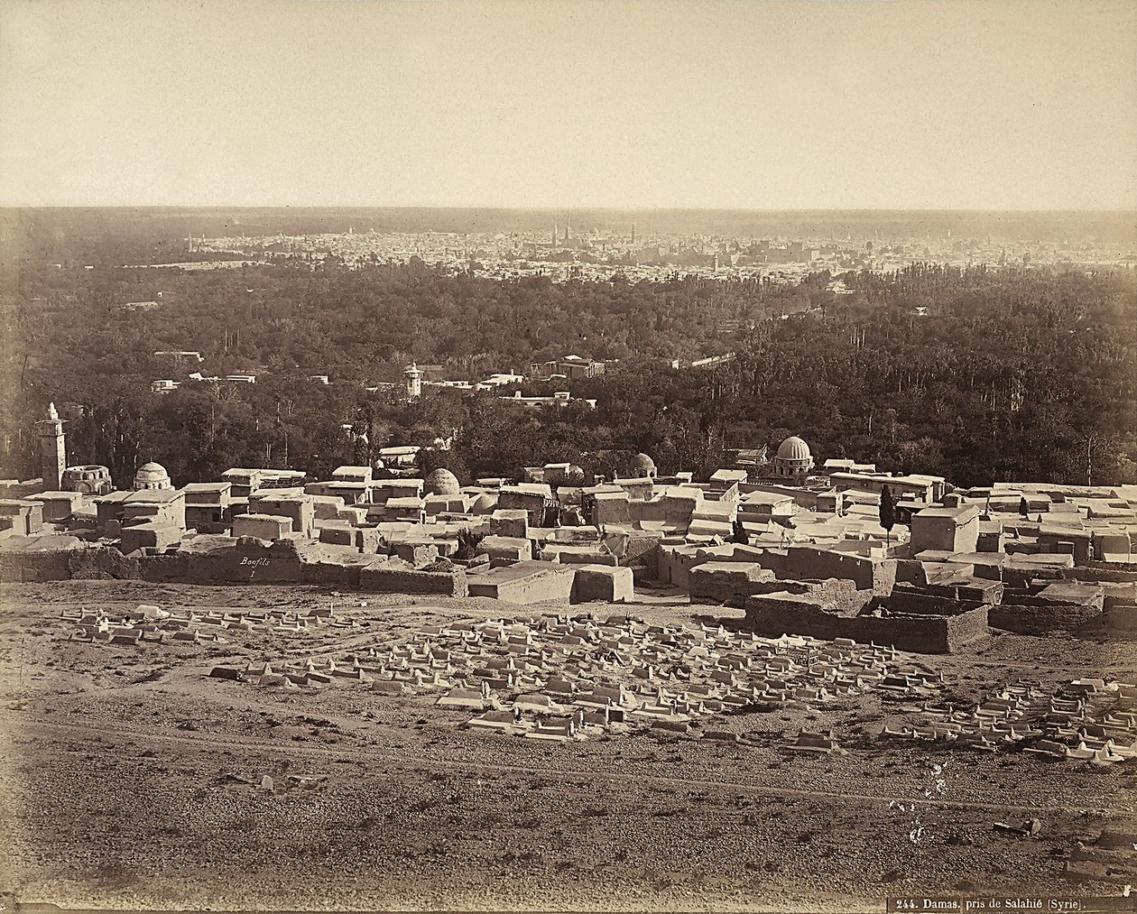 Panorámás kilátás Damaszkuszra, Szíria, a Salahie alkotó: Félix Bonfils