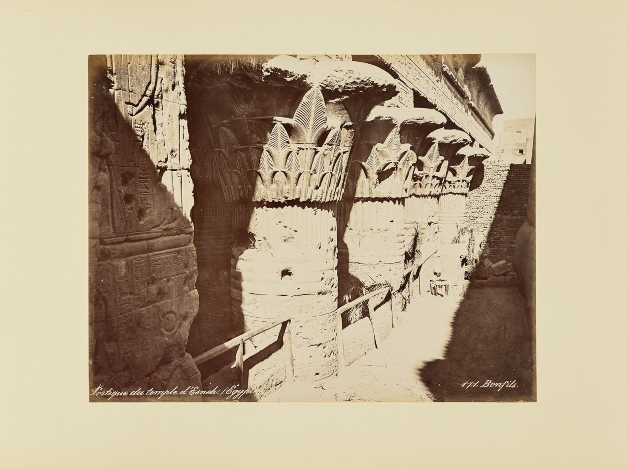 Esneh templomának oszlopcsarnoka (Egyiptom) alkotó: Félix Bonfils
