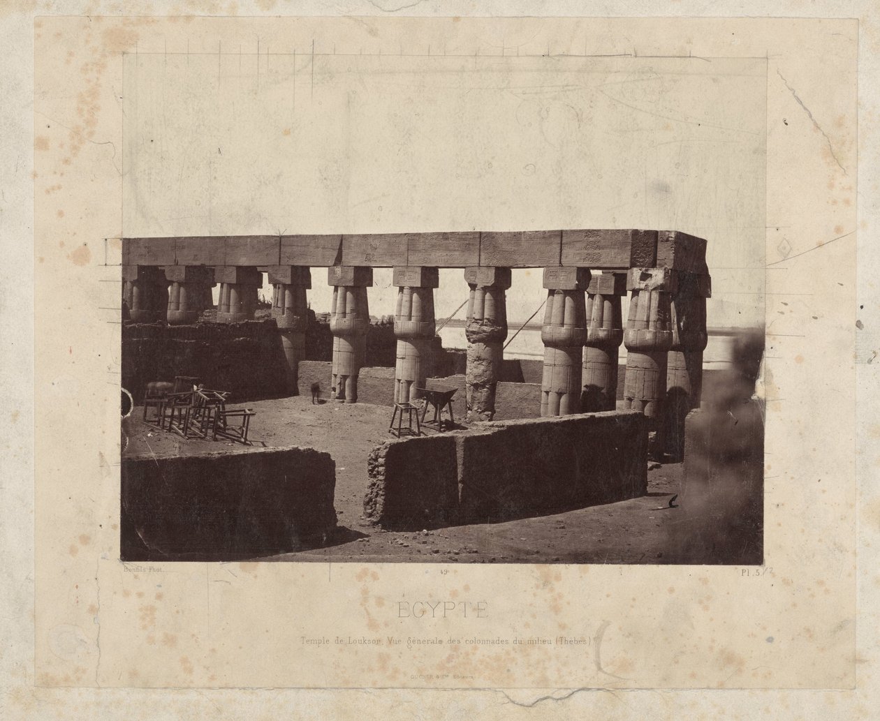 Restanten van de Luxortempel Luxori templom, a középső oszlopsorok általános képe (Théba) (cím a tárgyon) Egyiptom (sorozat címe az objektumon) alkotó: Félix Bonfils