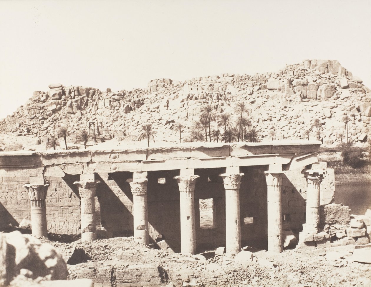 Fileh Philæ szigete, Nyugati oszlopsor – Romok az L pontból nézve, 1851-52, nyomtatva 1853-54. alkotó: Félix Teynard