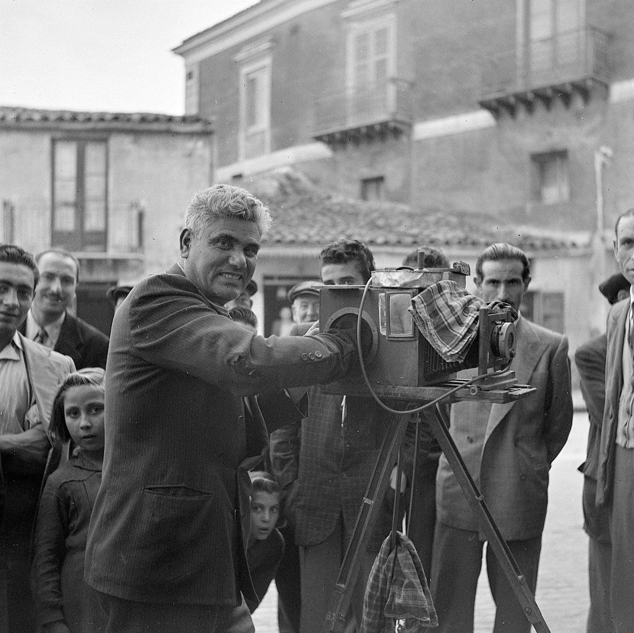 Szicíliai fotós vándorló alkotó: Fosco Maraini