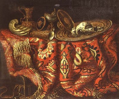Nautilus csésze, paténa, kancsók és aranyozott edény a párkányra terített szőnyegen alkotó: Francesco (circle of) Fieravino