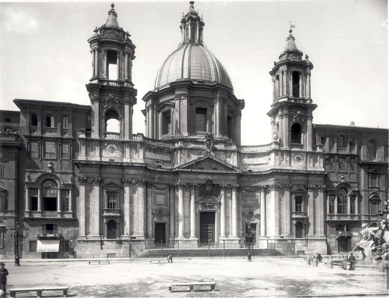 Sant Agnese templom, 1653-57 alkotó: Francesco Borromini