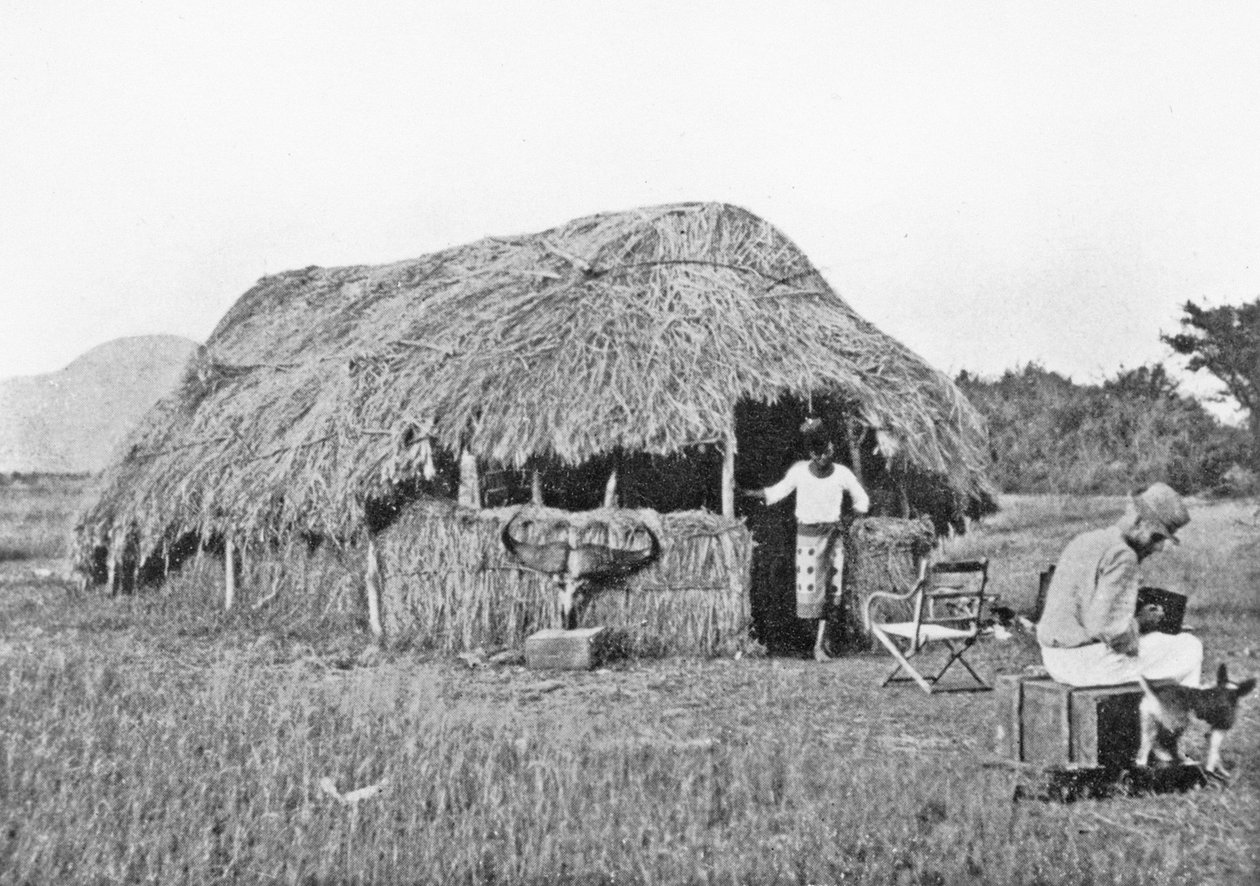 Házam a táborban a Guaso Nyiron, a „Big Game Shooting on the Equator” című filmből, 1908 alkotó: Francis Arthur Dickinson