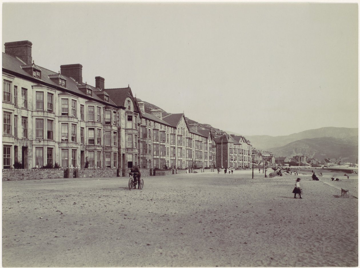 Barmouth. Marine Terrace és sétány alkotó: Francis Bedford