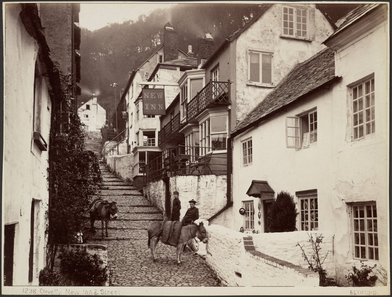 Clovelly, New Inn  Street alkotó: Francis Bedford