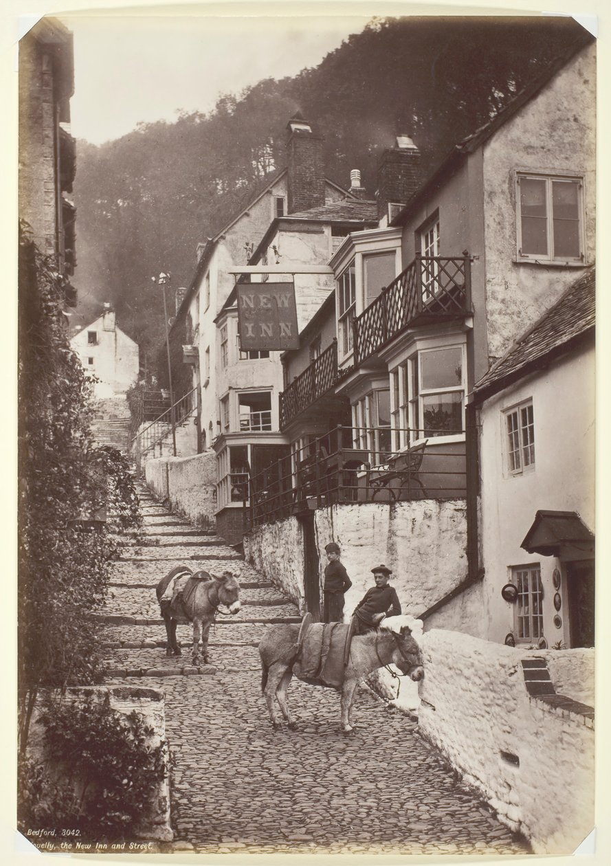 Clovelly, a New Inn and Street, 186094. alkotó: Francis Bedford