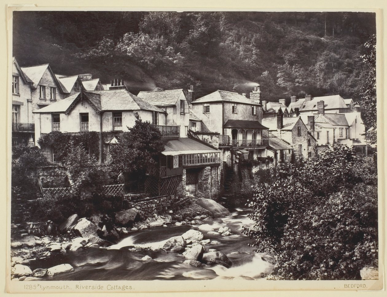 Lynmouth, Riverside Cottages, 186094. alkotó: Francis Bedford