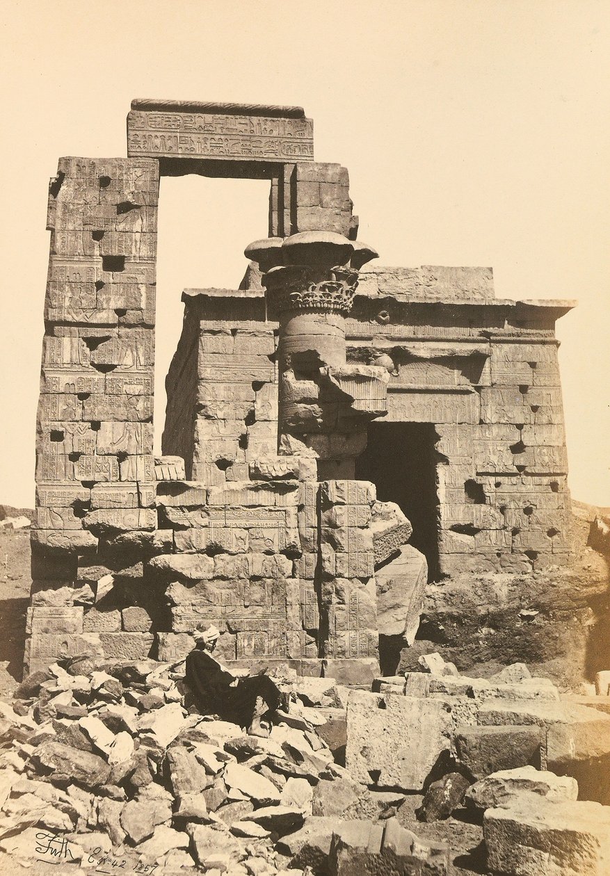 "Egyiptom és Palesztina": Hermonthisz városának romjai Kleopátra templomával Ermentben, Théba közelében, Felső-Egyiptom alkotó: Francis Frith