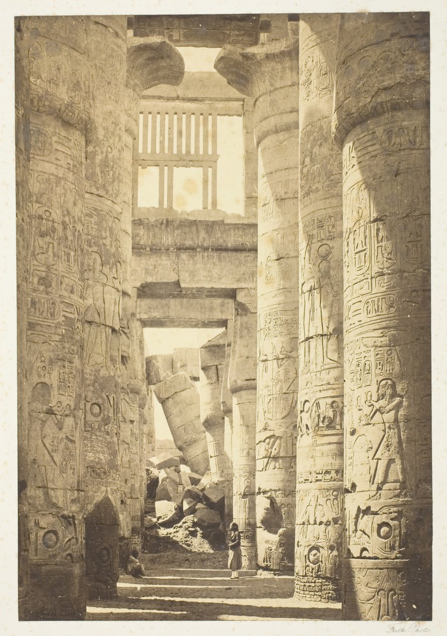 Az oszlopcsarnok belseje, 1857, nyomtatva 1862. alkotó: Francis Frith