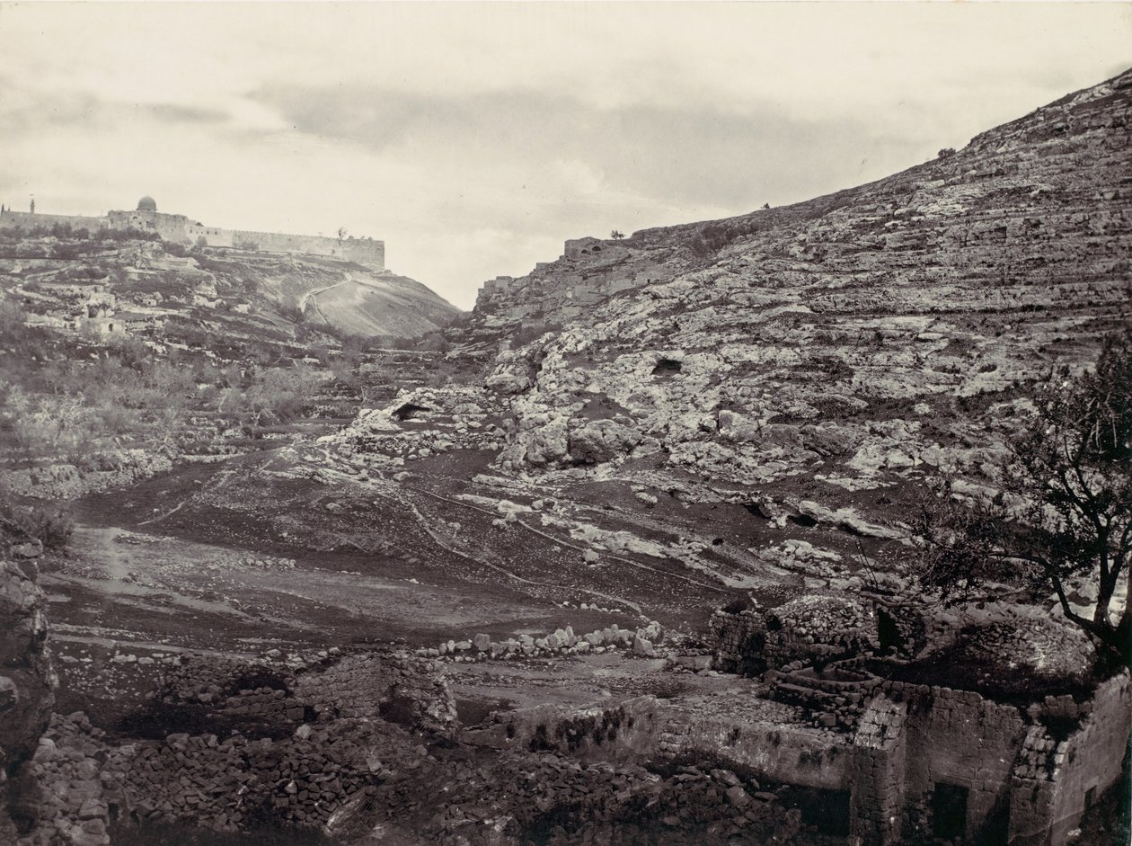 Mória-hegy, Jeruzsálem, az En Rogel kútjából, kb. 1857. alkotó: Francis Frith
