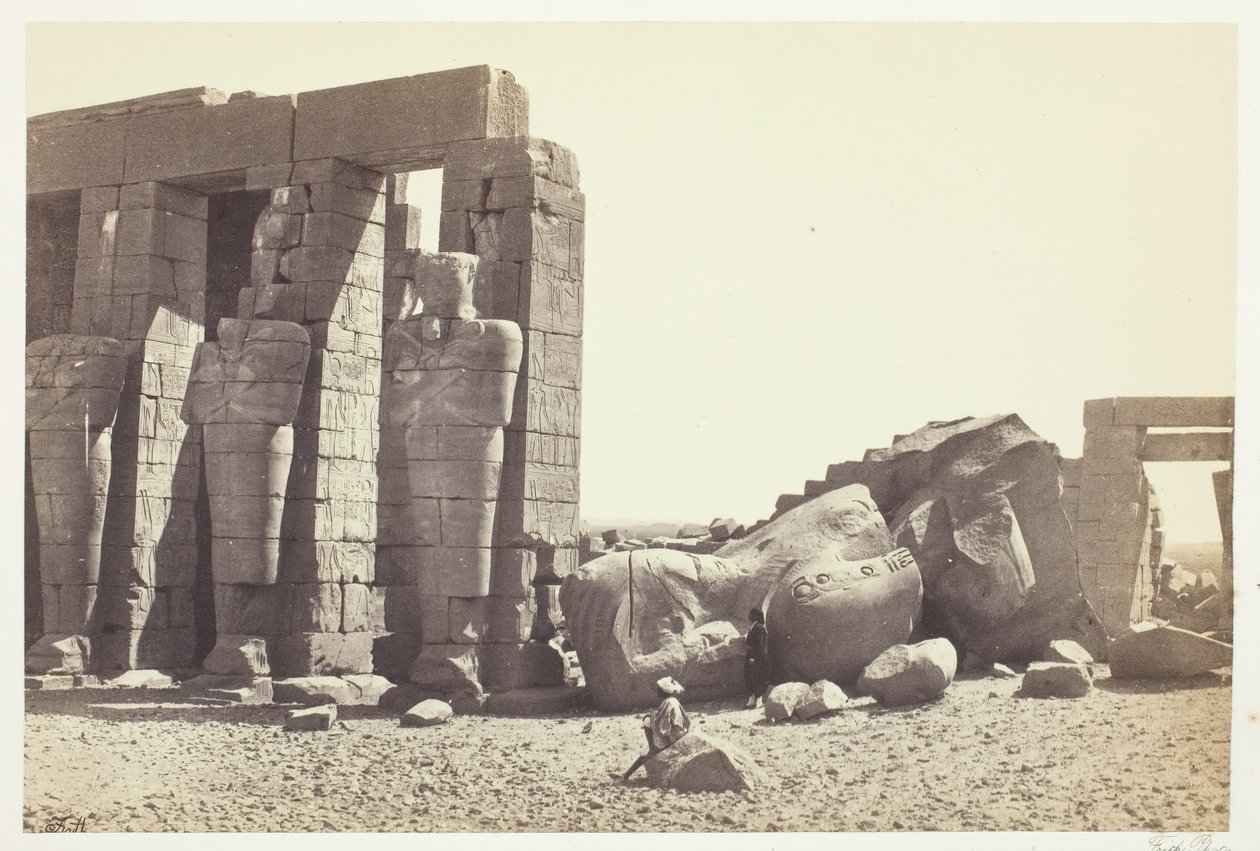 Oziridoszlopok és nagy bukott kolosszus, c. 1857, nyomtatva 1862. alkotó: Francis Frith