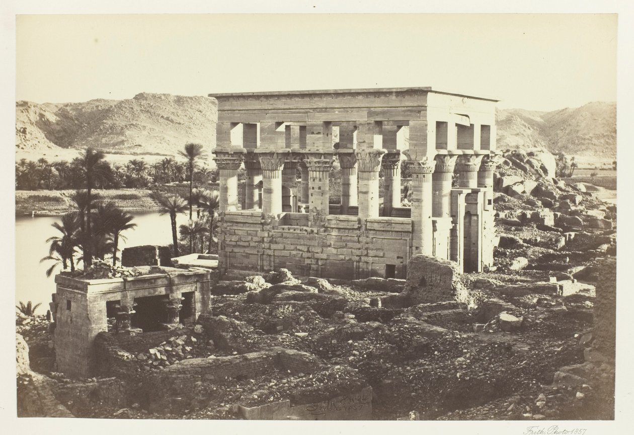 A fáraó ágya, Philai, a Nagy Templomból alkotó: Francis Frith