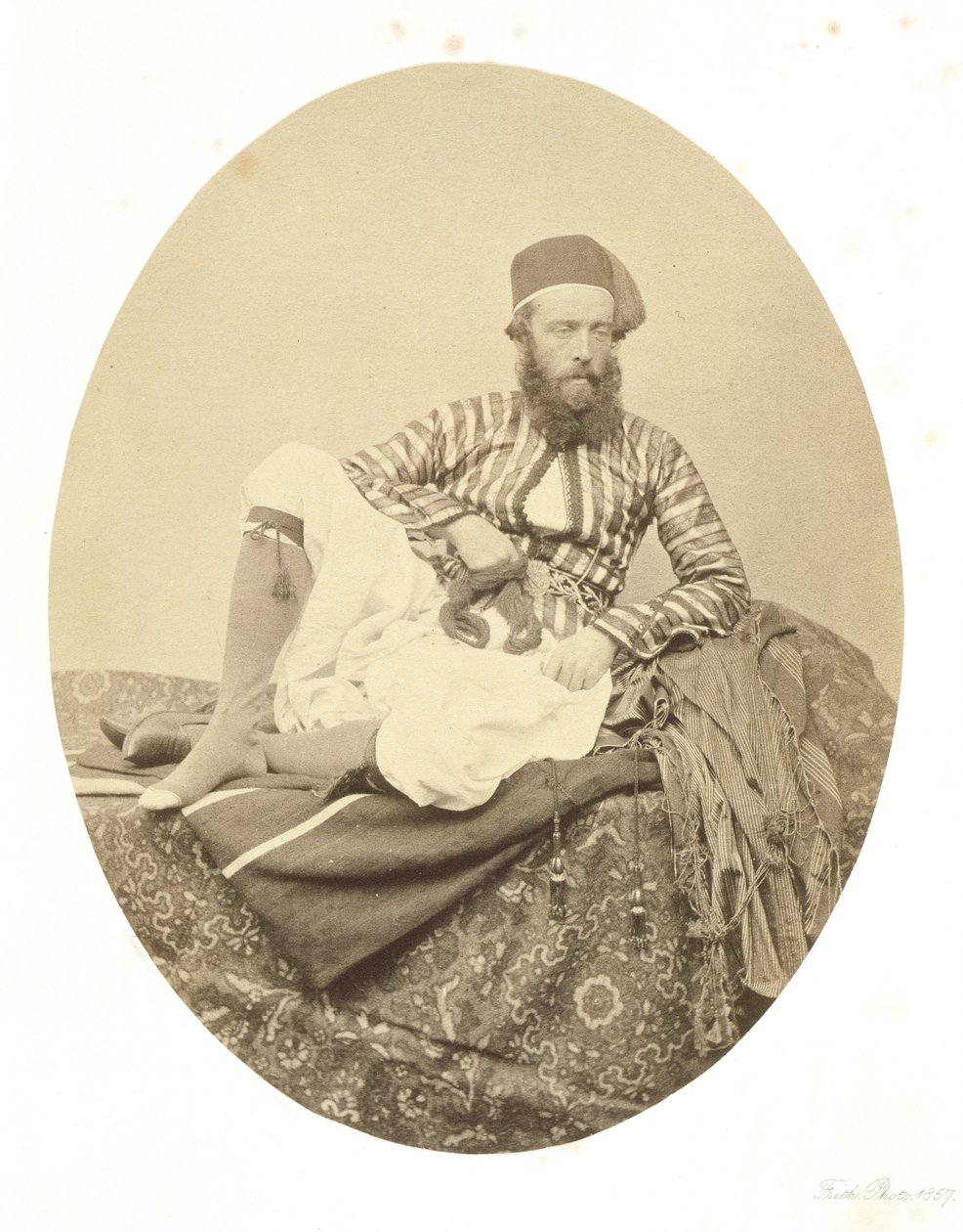 Portré, török nyári viselet alkotó: Francis Frith