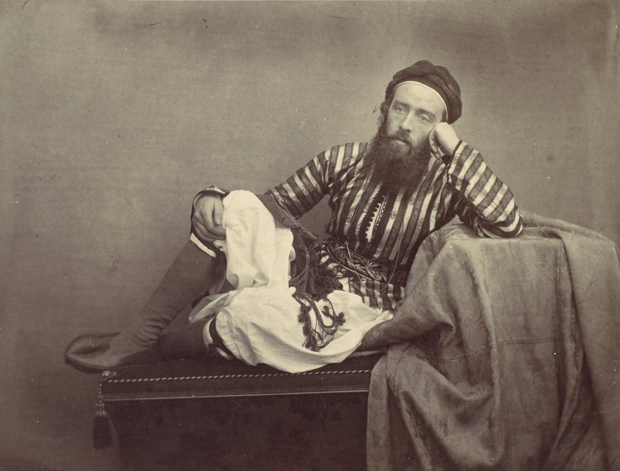 Portré, török nyári viselet, 1857. alkotó: Francis Frith