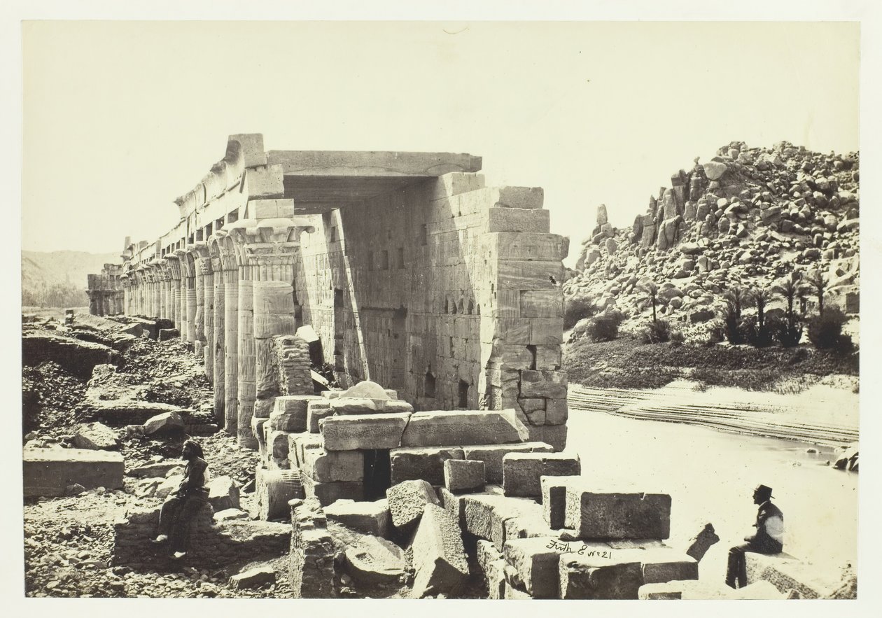 Az oszlopcsarnok, Philæ szigete, 1857. alkotó: Francis Frith