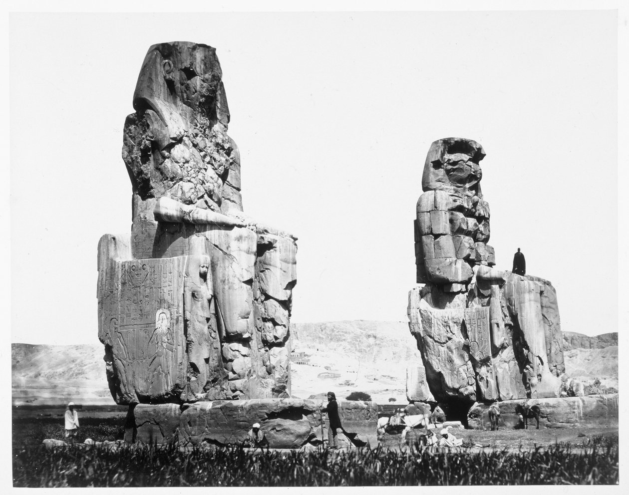 A memnoni kolosszusok, Théba, Egyiptom, 1860 alkotó: Francis Frith