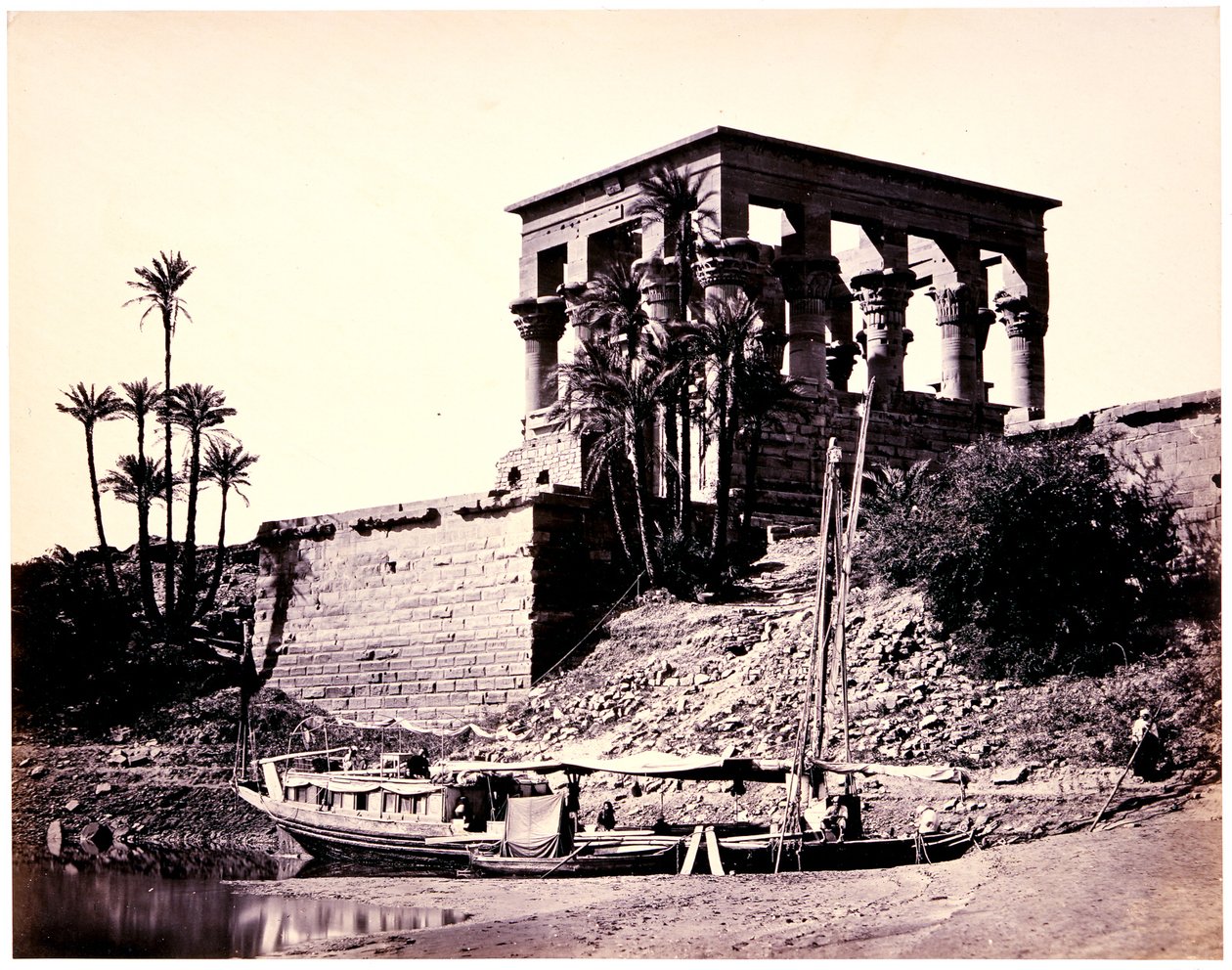 A hüpétrális templom, Philae alkotó: Francis Frith