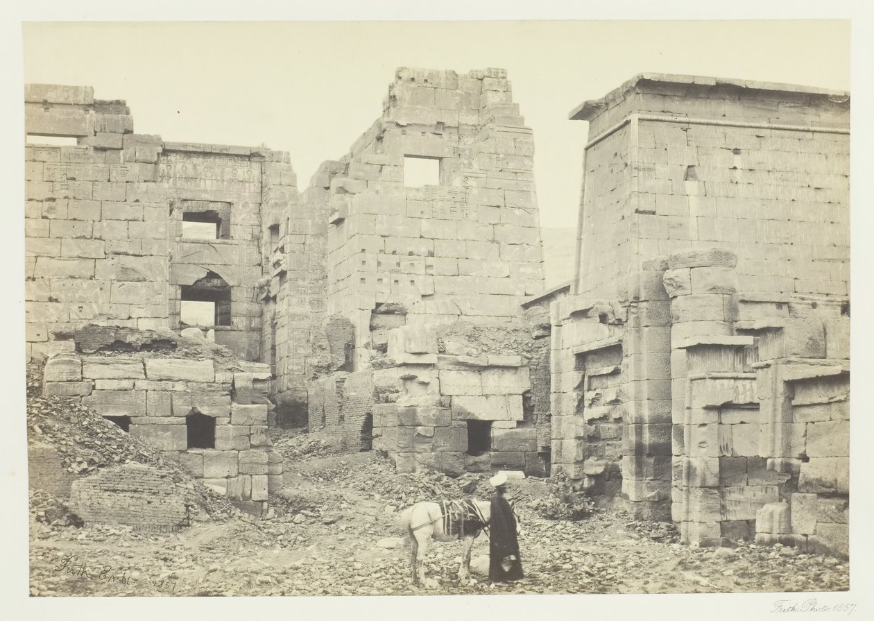 Templompalota, Medinet Haboo, 1857. alkotó: Francis Frith