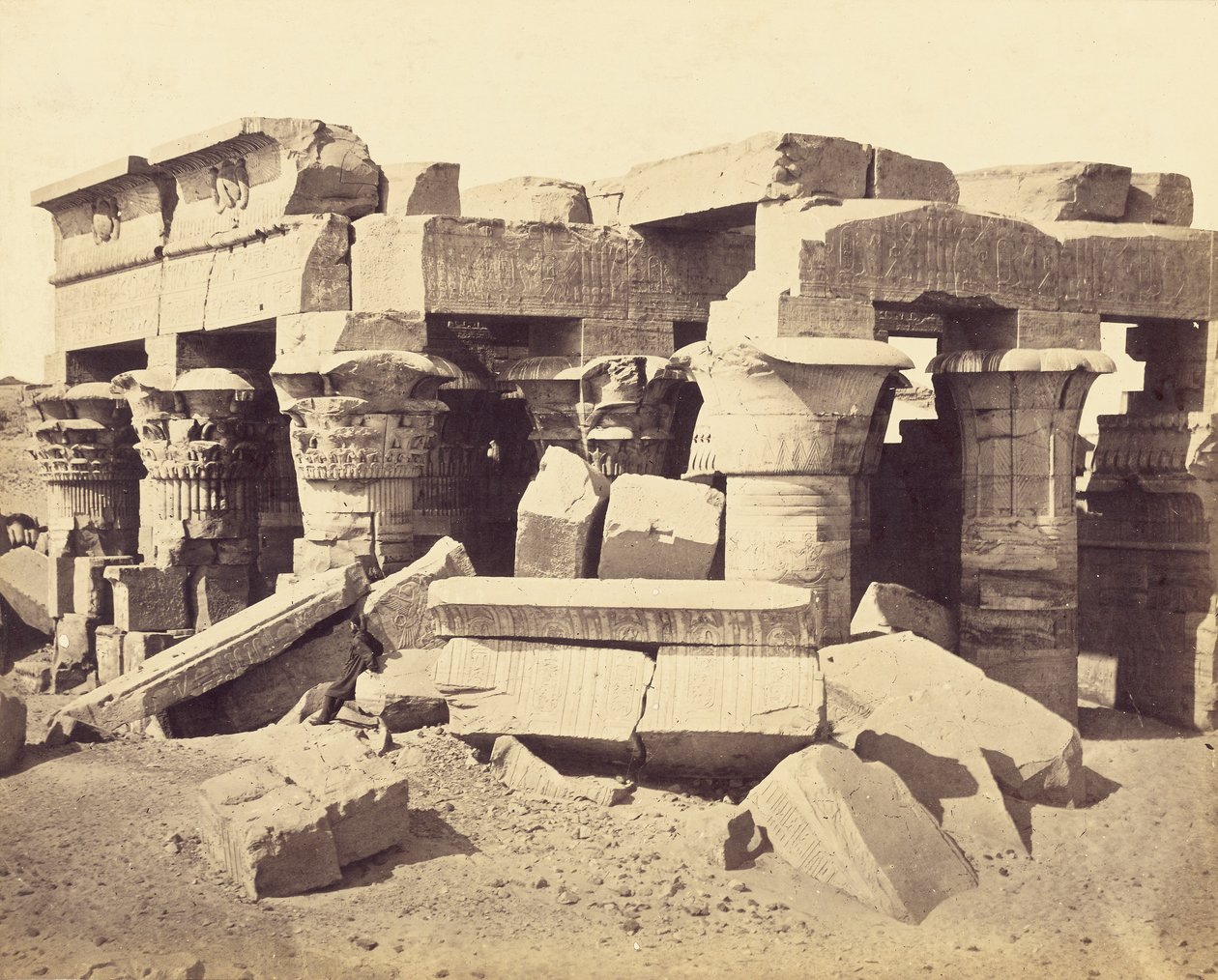 A kom ombói templom alkotó: Francis Frith