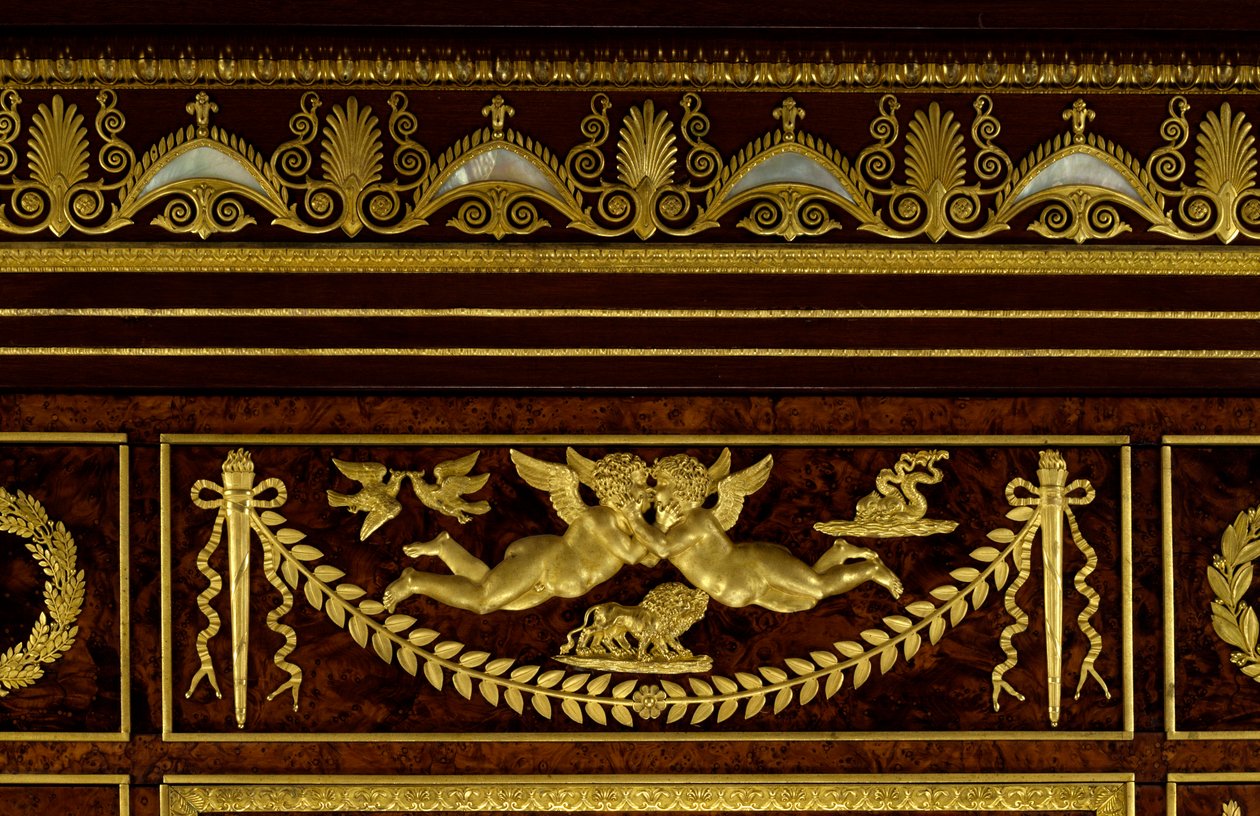 Bútorok: Josephine de Beauharnais (Marie-Joseph-Rose de Tascher de la Pagerie) (Marie Joseph Rose) (1763-1814) fából készült, Francois Jacob-Desmalter (Jacob Desmalter) aranyozott bronzból készült gardrób üvegházi ékszereinek részletei ) (1770-1841) alkotó: Francois Honore Georges Jacob Desmalter