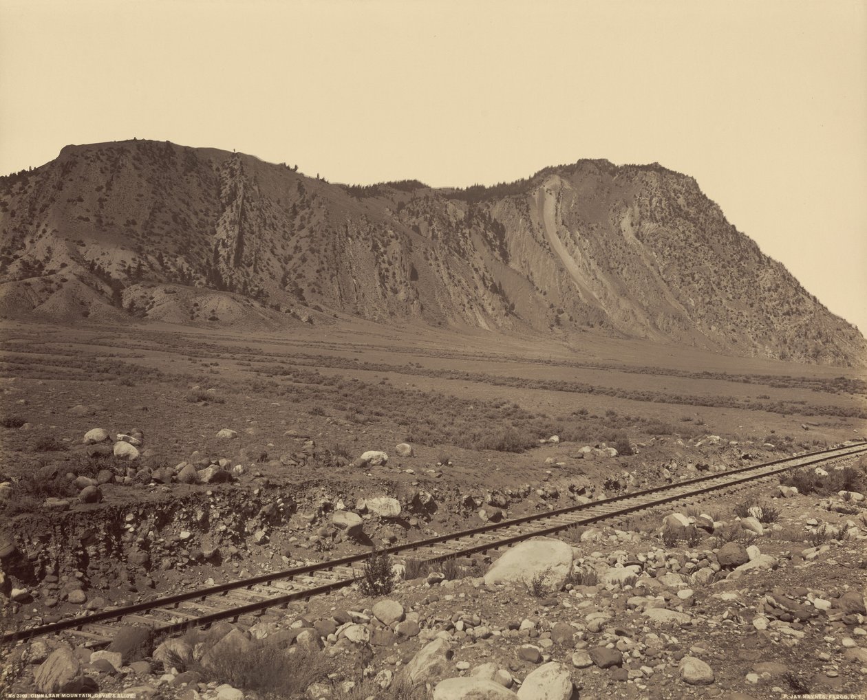 Cinnabar-hegy és az Ördögcsúszda,1880-1889 (fotó) alkotó: Frank Jay Haynes